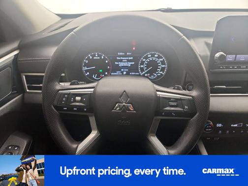 2022 Mitsubishi Outlander ES