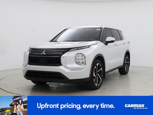 2022 Mitsubishi Outlander ES