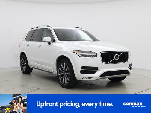 2017 Volvo XC90 T6 Momentum
