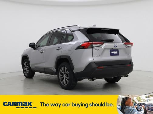 2024 Toyota RAV4 Hybrid XLE Premium