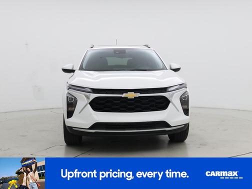 White 2024 Chevrolet Trax LT