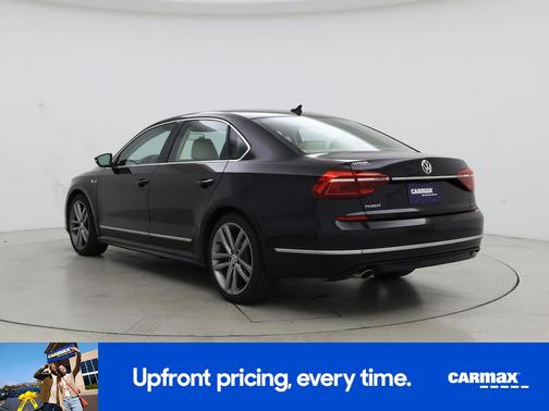 2017 Volkswagen Passat R-Line