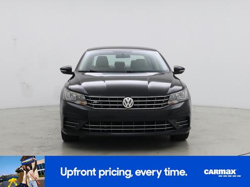 2017 Volkswagen Passat R-Line
