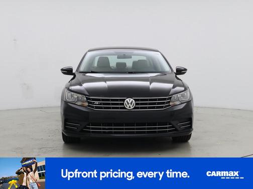 2017 Volkswagen Passat R-Line