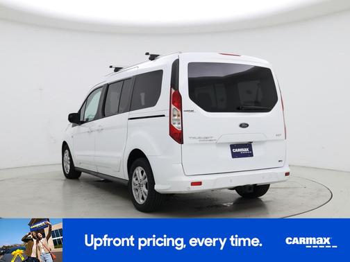 White 2022 Ford Transit Connect XLT
