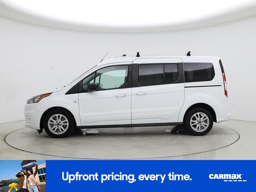 White 2022 Ford Transit Connect XLT
