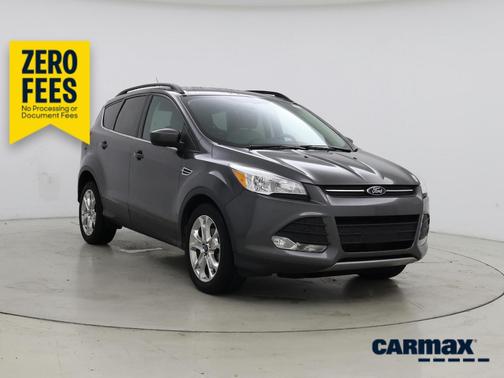 Gray 2015 Ford Escape SE