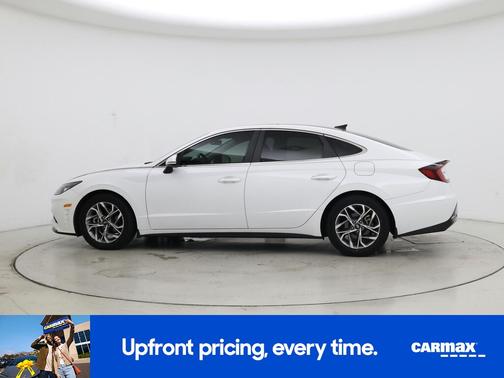 White 2021 Hyundai SONATA SEL