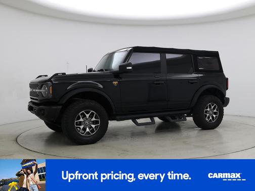 Black 2022 Ford Bronco Badlands