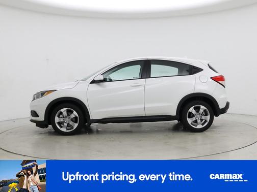 White 2019 Honda HR-V LX