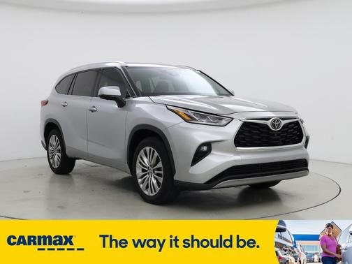 2023 Toyota Highlander Platinum