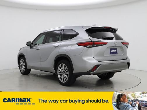 2023 Toyota Highlander Platinum