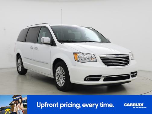 2015 Chrysler Town & Country Touring L