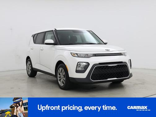 White 2020 Kia Soul LX