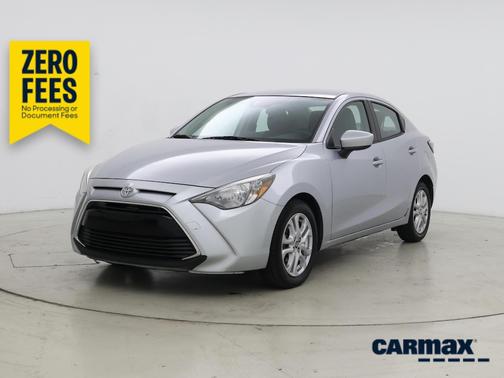 Silver 2017 Toyota Yaris iA