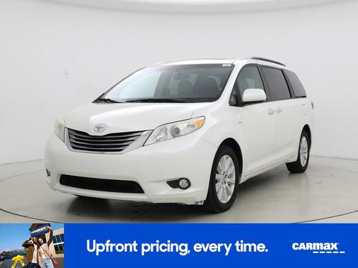 2017 Toyota Sienna XLE