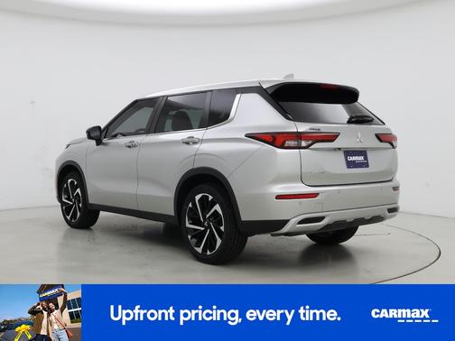 2022 Mitsubishi Outlander SE