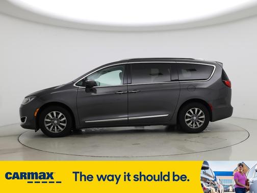 2019 Chrysler Pacifica Touring L Plus
