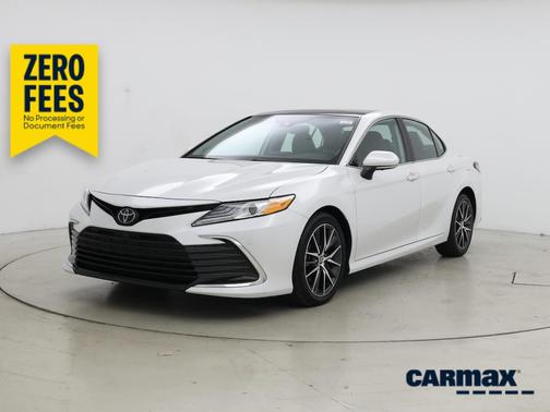 White 2024 Toyota Camry XLE