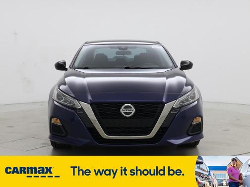 2021 Nissan Altima SR