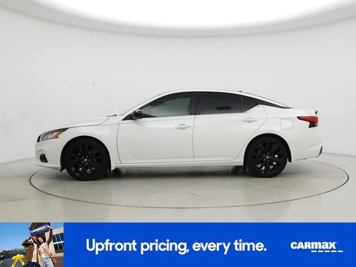 2022 Nissan Altima SR