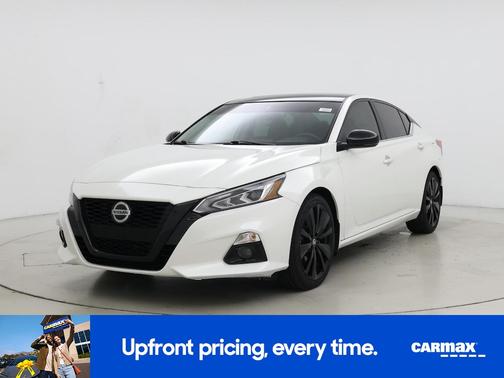 2022 Nissan Altima SR