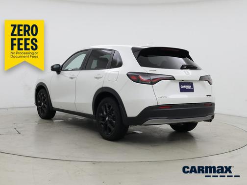 White 2024 Honda HR-V Sport