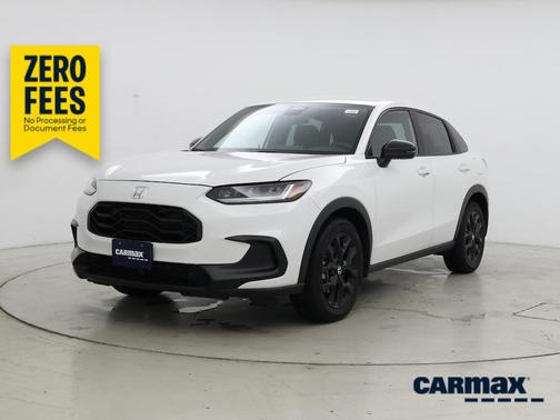 White 2024 Honda HR-V Sport