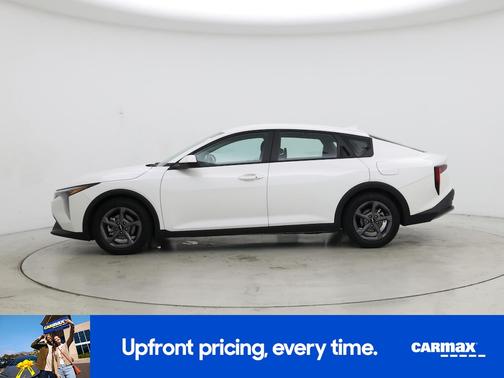 White 2025 Kia K4 LX