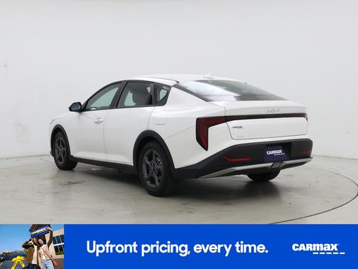 White 2025 Kia K4 LX