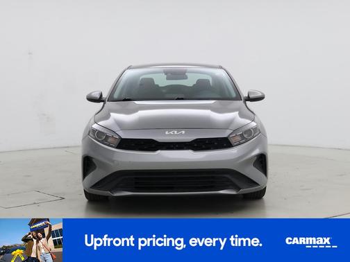 Gray 2024 Kia Forte LXS