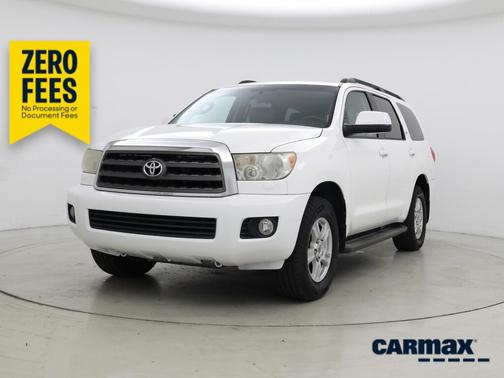 White 2017 Toyota Sequoia SR5