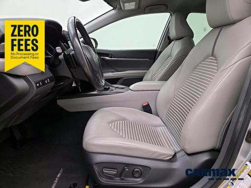 Silver 2023 Toyota Camry SE