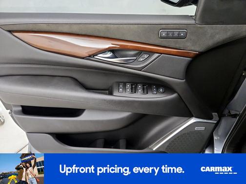 2020 Cadillac Escalade Luxury