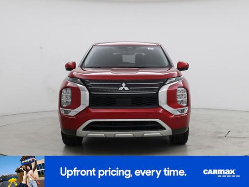 Red 2024 Mitsubishi Outlander SEL