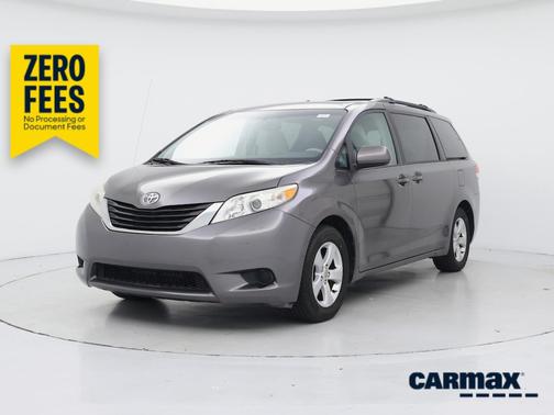 Silver 2014 Toyota Sienna LE