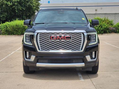 Onyx Black 2023 GMC Yukon XL Denali
