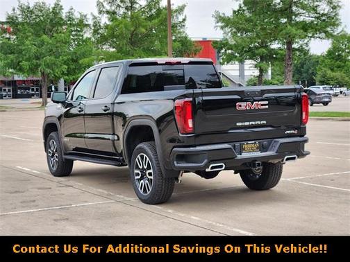 2025 GMC Sierra 1500 AT4
