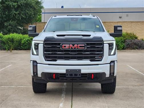 2024 GMC Sierra 2500 AT4