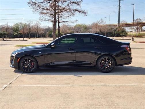 2021 Cadillac CT4 Sport