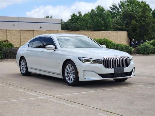 2021 BMW 740 i