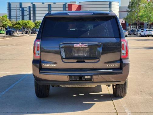 Charcoal 2016 GMC Yukon SLT