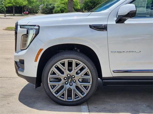 2025 GMC Yukon Denali Ultimate