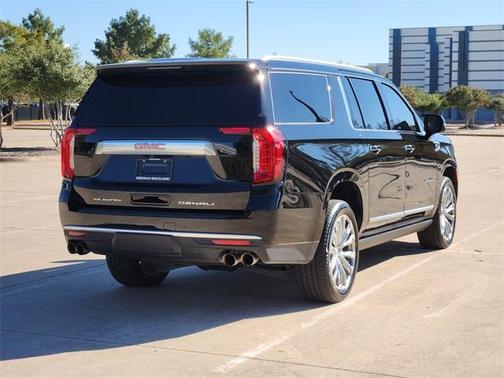 2022 GMC Yukon XL Denali