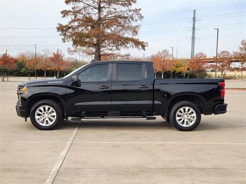 2024 Chevrolet Silverado 1500 Custom