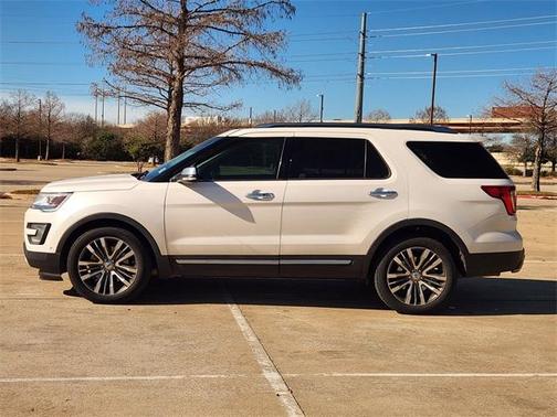 2016 Ford Explorer Platinum
