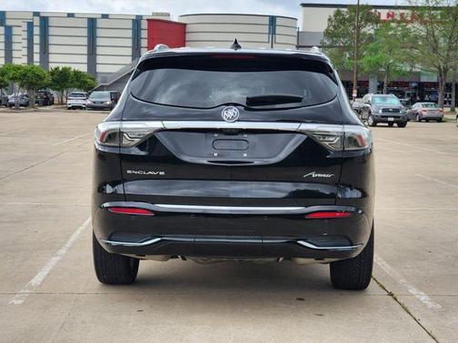 2023 Buick Enclave Avenir