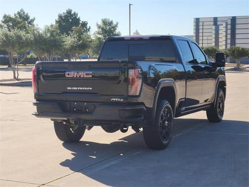 2024 GMC Sierra 2500 AT4