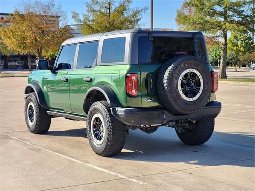 2022 Ford Bronco Badlands