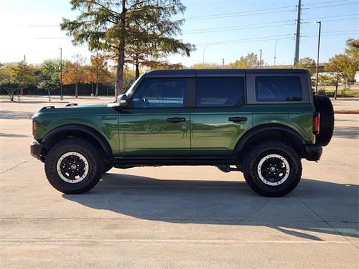 2022 Ford Bronco Badlands